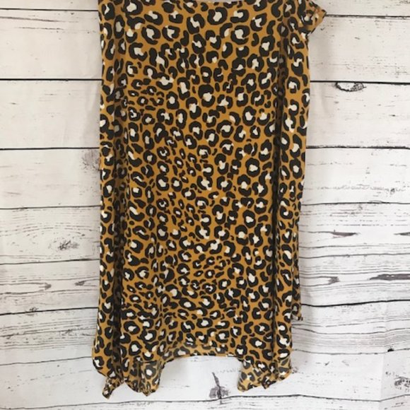 Who What Wear asymmetrical leopard midi skirt - Picture 3 of 6